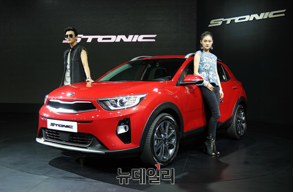 ▲ 기아자동차 소형 SUV 스토닉.ⓒ이기륭 기자