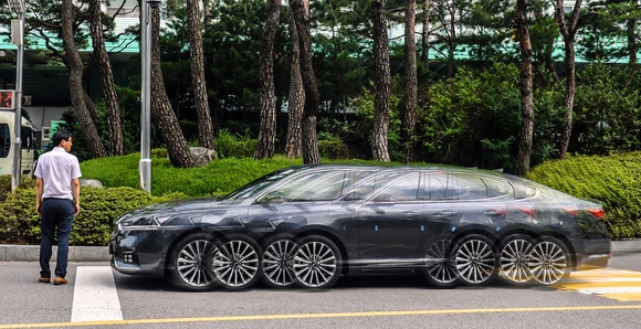 ▲ 현대∙기아차가 자동차 사고 저감에 가장 효과가 큰 지능형 안전기술인 전방충돌방지보조(FCA : Forward Collision-Avoidance Assist)를 승용 전 차종에 기본 적용한다.ⓒ현대자동차그룹