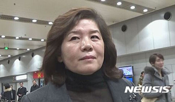 ▲ 2016년 11월 15일 스위스 제네바에서 美측과의 '반민반관 접촉'을 위해 中베이징 공항에 들른 최선희 北외무성 미주국장. ⓒ뉴시스. 무단전재 및 재배포 금지.