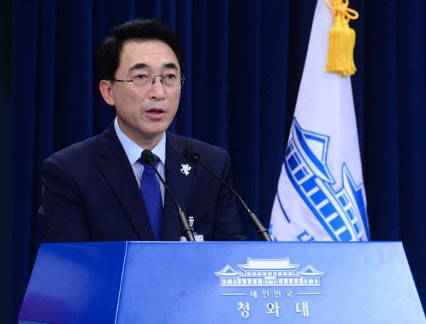 ▲ 박수현 청와대 대변인이 20일 춘추관에서 출입기자들을 상대로 브리핑을 하고 있다. ⓒ뉴시스 사진DB