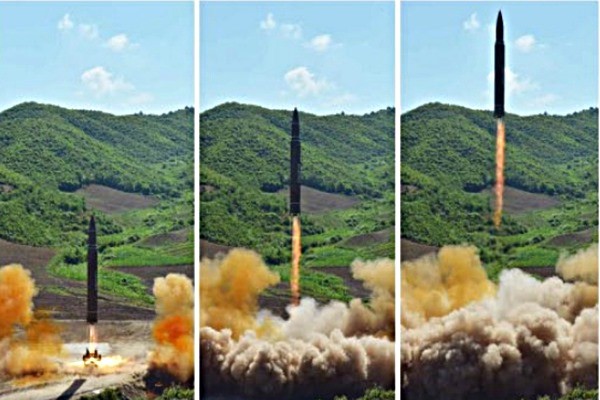 사진은 지난 4일 북한이 실시한 '화성-14형' 시험발사 모습.ⓒ北선전매체 홈페이지 캡쳐