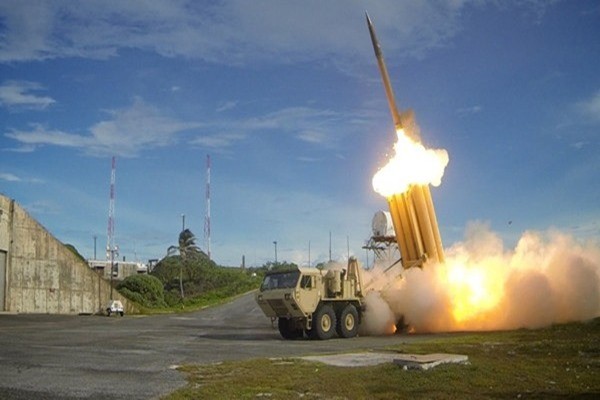 미국이 고조되고 있는 북한의 탄도미사일 위협에 대응하기 위한 '사드(THAAD, 종말고고도요격체계)' 시험을 7월 초에 이어 추가로 실시한다. 사진은 '사드' 발사 모습.ⓒ美국방부 미사일 방어국