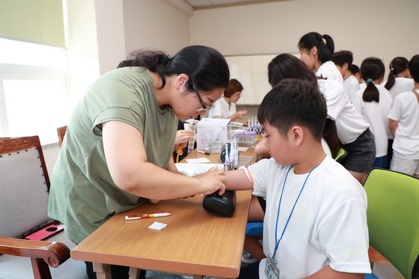 ▲ 예천군보건소는 26일 건강증진센터에서 초등학생 대상 ‘몸짱 맘짱’ 건강프로젝트를 개최했다.ⓒ예천군
