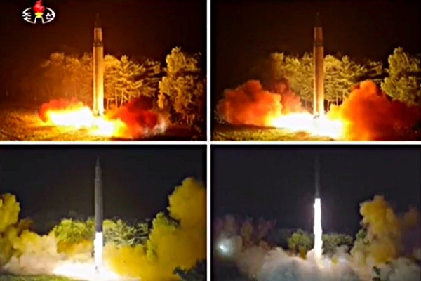 미국이 지난 28일 북한의 대륙간 탄도미사일(ICBM)급 미사일 도발과 관련 유엔 안전보장이사회(이하 유엔 안보리) 긴급회의 개최를 추진하고 있는 것으로 알려졌다. 사진은 북한이 지난 28일 오후 실시한 대륙간 탄도미사일급 '화성-14형' 미사일 2차 시험발사 모습.ⓒ北선전매체 보도영상 화면캡쳐