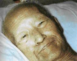 ▲ 하와이 병상의 90세 이승만.