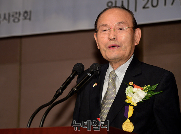 ▲ 왼쪽부터 조갑제 조갑제닷컴 대표, 한철수 한미우호협회장 ⓒ 뉴데일리 공준표