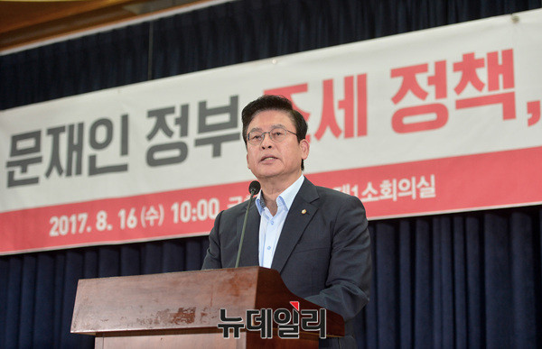 ▲ 정우택 자유한국당 원내대표. ⓒ뉴데일리 공준표 기자