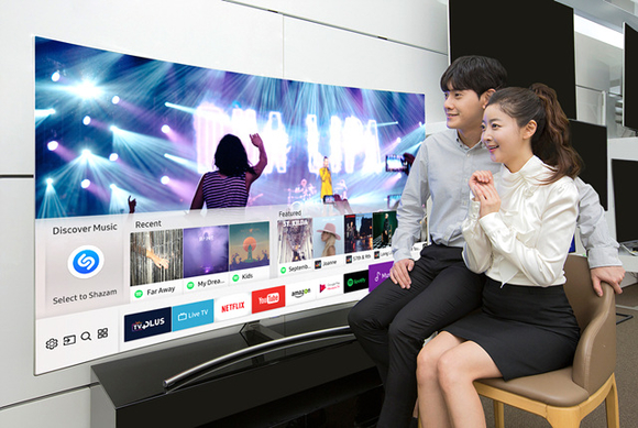▲ 삼성 스마트 TV가 17일부터 음악식별 검색서비스 샤잠 기능을 제공한다. ⓒ삼성전자