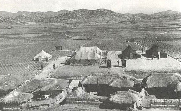 ▲ 판문점 중립 지역에 설치된 회담장 천막.(자료사진)