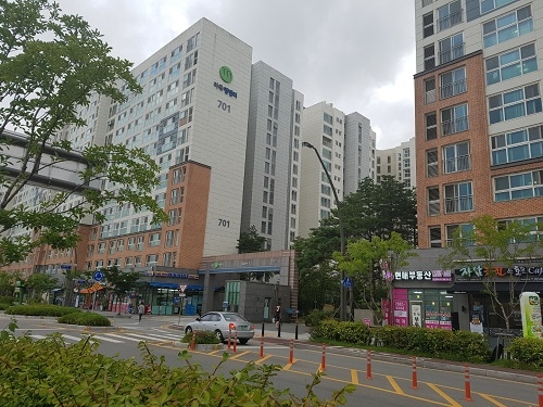 ▲ 입주를 마친 마곡지구 13개 단지 가운데 가장 높은 시세를 형성하고 있는 7단지 전경. = 이보배 기자