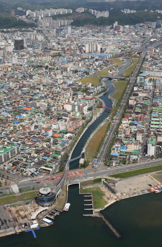 ▲ 포항운하 내 상업용지 전경.ⓒ포항시