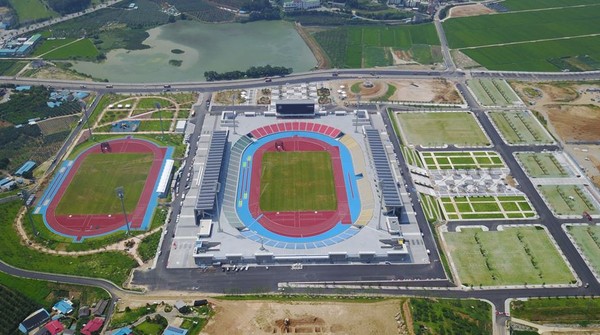 ▲ 1일 준공하는 충주종합운동장 전경.ⓒ충북도