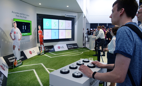 ▲ IFA 2017에 설치된 나노셀 TV 체험존 모습. ⓒLGE