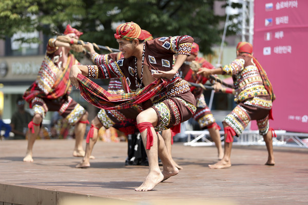 ▲ ‘천안흥타령춤축제2017’ 아산시 쇼케이스 3.ⓒ천안시