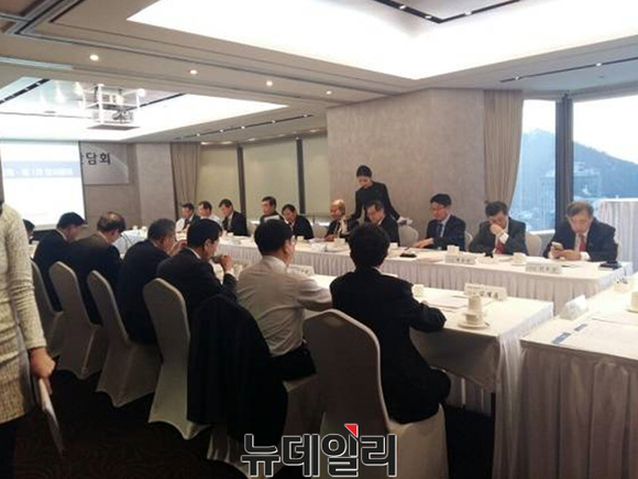 ▲ 사진과 기사 내용은 관련이 없습니다.(사진은 지난해 12월에 열린 석유화학협회 총회 현장.)ⓒ석유화학협회