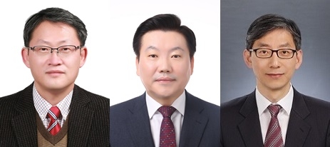 ▲ 왼쪽부터 국세청 이경열 감사담당관, 장동희 소비세과장, 안덕수 세원정보과장. ⓒ국세청