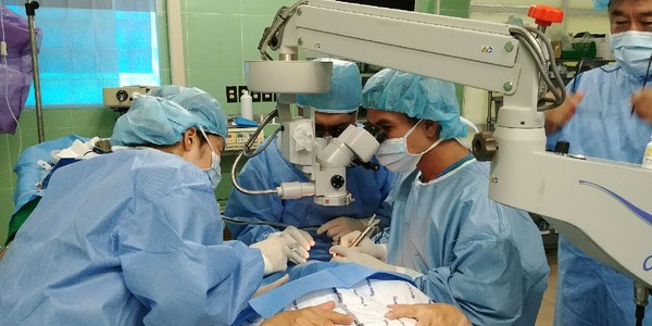 ▲ 충남해외의료봉사단 캄보디아 의료봉사 모습.ⓒ충남도