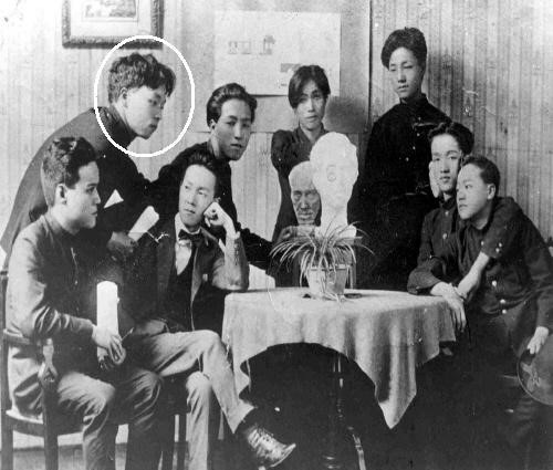 ▲ 극단 토월회의 창립동인들. 왼쪽부터 박승희, 이서구, 박승목, 김복진, 김팔봉.