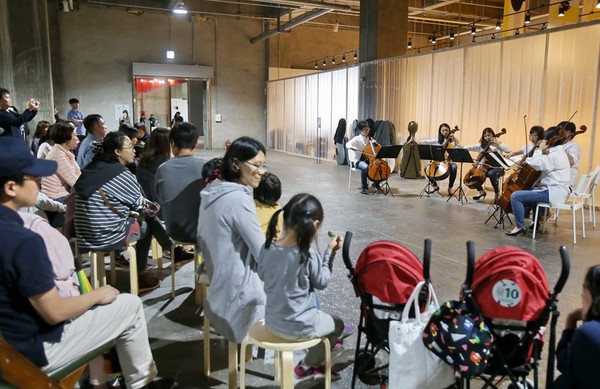 ▲ ‘2017청주공예비엔날레’ 작은음악회 장면.ⓒ청주시