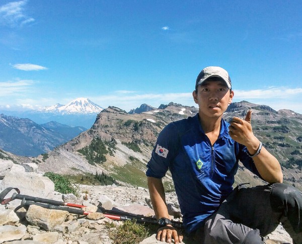 ▲ 청주대학교 체육교육학과 정기건 학생이 미국 서부를 종단하는 장거리 트레일 퍼시픽 크레스트 트레일(Pacific Crest Trail:PCT)에 도전해 6개월 만에 성공했다.(사진은 정 씨가 종주를 하면서 찍은 사진)ⓒ청주대