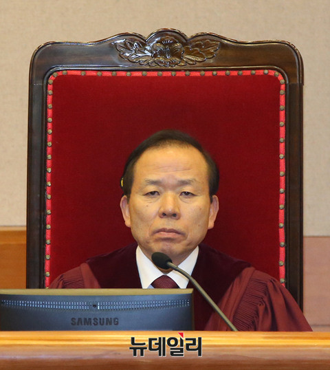 ▲ 김이수 헌법재판소장 권한대행. ⓒ뉴데일리 DB