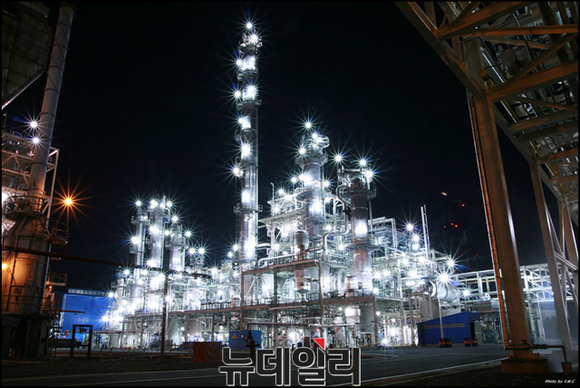 ▲ SKC의 산화프로필렌(PO) 생산설비.ⓒSKC