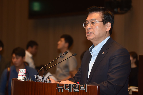 ▲ 자유한국당 정우택 의원. ⓒ뉴데일리 이종현 기자