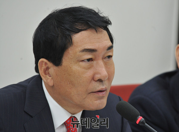 ▲ 자유한국당 안상수 의원. ⓒ뉴데일리 DB