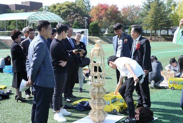 ▲ 14일 충주예성여고에서 충북 북부지역 수학축제가 열렸다.ⓒ충북교육청