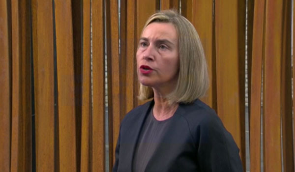 ▲ 기자들 앞에 선 페데리카 모게리이 EU 외교안보 고위대표. ⓒEFE 닷컴 관련보도 화면캡쳐.