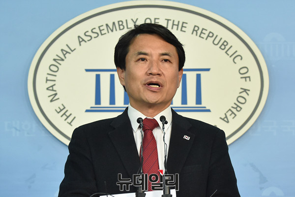 ▲ 자유한국당 김진태 의원. ⓒ뉴데일리 이종현 기자