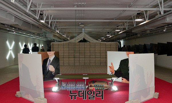 ▲ VIP가 사용했을 거라고 추정되는 쇼파 ⓒ 뉴데일리 공준표