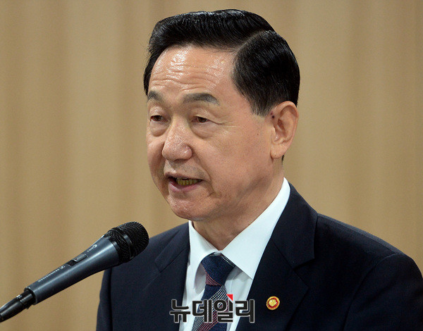 ▲ ▲ 김상곤 사회부총리 겸 교육부 장관. ⓒ사진 뉴데일리.