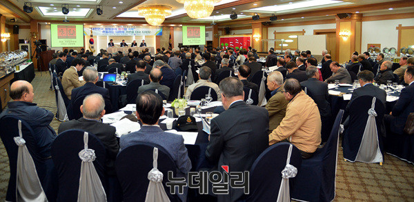 ▲ 인사말 하는 김용삼 전 월간조선 편집장 ⓒ 뉴데일리 공준표