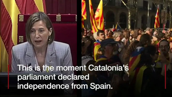 ▲ 카탈루냐 독립선언을 인정하지 않는 스페인 상원(왼쪽)과 독립선언을 축하하는 시위에 나선 현지 주민들(오른쪽). ⓒ英BBC 관련보도 화면캡쳐.