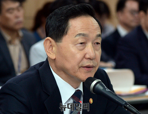 ▲ 김상곤 교육부장관.ⓒ뉴데일리 공준표 기자.