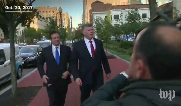 ▲ 지난 30일(현지시간) 美워싱턴 D.C. 연방법원에 출석하는 릭 게이츠와 폴 마나포트. ⓒ美워싱턴 포스트 관련보도 화면캡쳐.