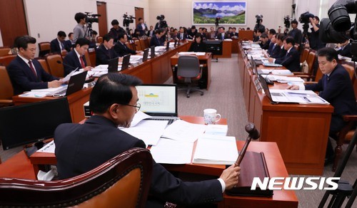 ▲ ▲ 국회 외교통상위원회 국정감사. ⓒ뉴시스.