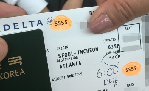 ▲ 미국 교통안전청(TSA)이 정하는 '2차 보안검색 대상'(Secondary Security Screening Selection)이 찍힌 항공권 ⓒ연합뉴스 자료 사진