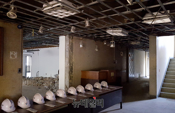 ▲ 서울시 노원구 공릉동에 위치한 구 서울북부지방법원 건물 내부.ⓒ뉴데일리 정상윤 기자.