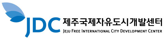 ▲ 이광희 JDC 이사장이 취임 1주년을 맞아 7일 제주특별자치도청에서 가진 기자간담회에서 '신규 미래산업'에 대해 설명하고 있다. ⓒJDC