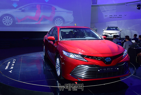 ▲ 토요타 뉴 캠리 하이브리드.ⓒ정상윤 기자