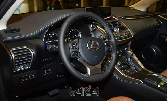 ▲ 렉서스 NX 300hⓒ정상윤 기자
