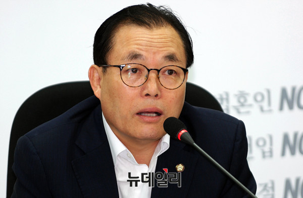 ▲ 자유한국당 산업통상자원중소벤처기업위원회 간사 이채익 의원. ⓒ뉴데일리 DB