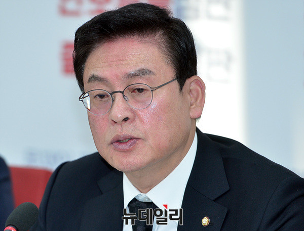 ▲ 자유한국당 정우택 원내대표. ⓒ뉴데일리 공준표 기자