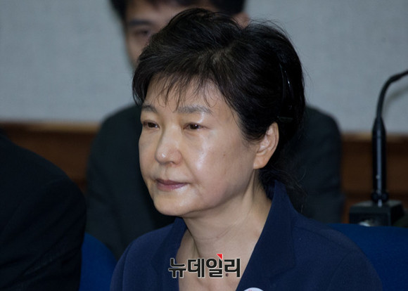 ▲ 박근혜 전 대통령이 서울중앙지법에서 열린 공판에 참석했다. ⓒ 뉴데일리 DB
