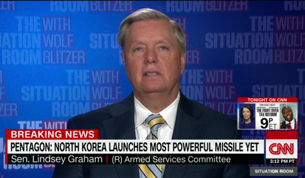 ▲ 린지 그레이엄 美상원의원은 "이제 남은 것은 전쟁뿐"이라며 트럼프 대통령을 향해 김정은 정권 타도를 촉구했다고 한다. ⓒ美CNN 관련보도 화면캡쳐.