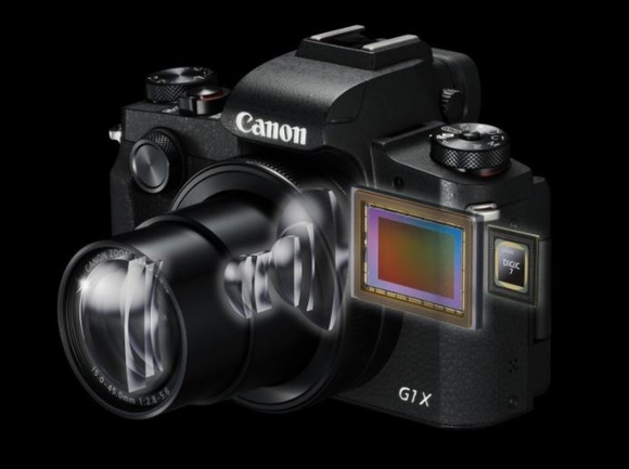 ▲ 캐논 파워샷 G1 X MarkⅢ는 캐논 콤팩트 카메라 최초로 APS-C 포맷 CMOS 센서가 탑재됐다. ⓒ캐논