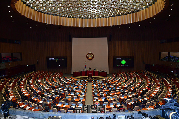 ▲ 국회 본회의장. ⓒ뉴데일리 정상윤 기자