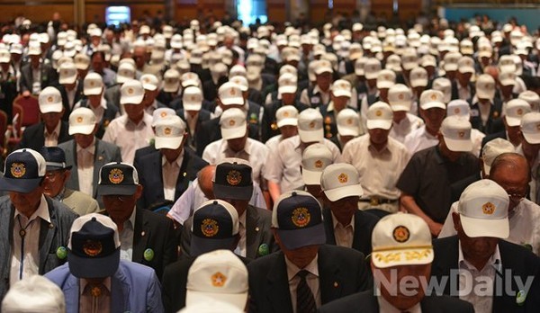 ▲ 2014년 7월 27일 서울 삼성동 코엑스에서 열린 유엔군참전의날 기념행사에 참석한 6.25 참전용사들.ⓒ뉴데일리 정상윤 기자